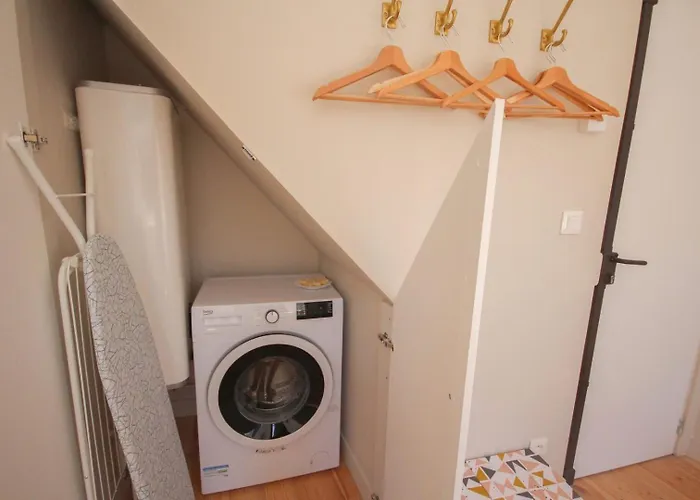 公寓 Centre- And Bright Equipped *